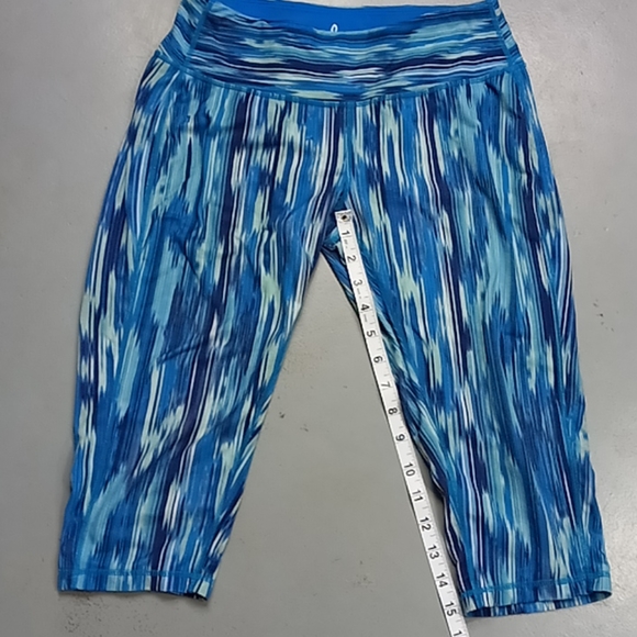 Women's Prana size Small Athletic Blue Capris - Picture 11 of 12